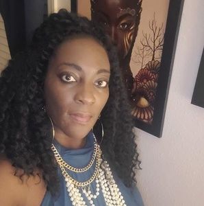 Meet your Posher, Maelene